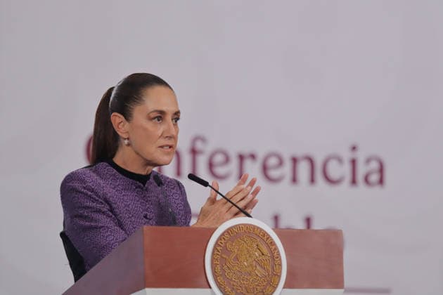 Mexico™s President Claudia Sheinbaum News Conference Mexico™s President Claudia Sheinbaum Pardo speaks about the plan to advance energy sovereignty and the decision to develop natural gas, during a news conference at the National palace. on April 8, 2026 in Mexico City, Mexico. (Photo by Carlos Santiago Eyepix Group) Copyright: xCarlosxSantiagox xEyepixxGroupx CS_08042026_180249