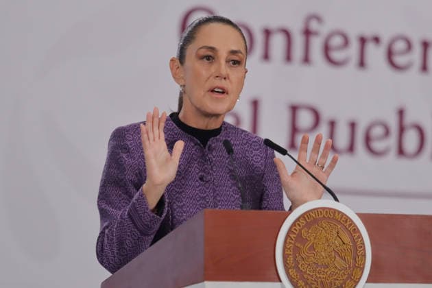 Mexico™s President Claudia Sheinbaum News Conference Mexico™s President Claudia Sheinbaum Pardo speaks about the plan to advance energy sovereignty and the decision to develop natural gas, during a news conference at the National palace. on April 8, 2026 in Mexico City, Mexico. (Photo by Carlos Santiago Eyepix Group) Copyright: xCarlosxSantiagox xEyepixxGroupx CS_08042026_180251