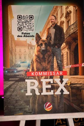 Premiere zum Serienstart von Kommissar Rex am 8.04.2026 in der Astor Film Lounge im ARRI Kino in Muenchen. Premiere in Muenchen -Kommissar Rex bellt wieder im TV bei Sat.1