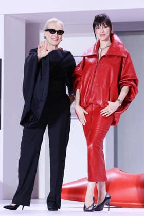 U.S. actresses Meryl Streep, Anne Hathaway U.S. actresses Meryl Streep, Anne Hathaway U.S. actresses Meryl Streep (L) and Anne Hathaway make their red carpet appearance during a publicity event in Seoul on April 8, 2026, to promote the comedy drama film The Devil Wears Prada 2. (Yonhap) 2026-04-09 07:35:49 < 1980-2026 YONHAPNEWS AGENCY. .> ¼­¿ïÆ¯º°½Ã EDITORIAL USE ONLY  Copyright: xx PYH2026040900590031500 YonhapxNewsx yonphotos251255