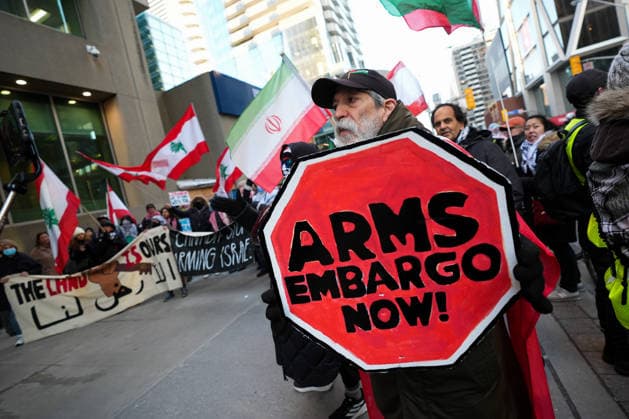 Protest in Toronto against US and Israeli attacks on Lebanon, Iran and Gaza TORONTO, CANADA - APRIL 8 : Protestors gather outside Consulate General of Israel in Toronto to demonstrate against US and Israeli attacks on Iran, Lebanon and Gaza on April 8, 2026 in Ontario, Canada. Mert Alper Dervis Anadolu Toronto Canada. Editorial use only. Please get in touch for any other usage.  Copyright: x2026xAnadoluxMertxAlperxDervisx