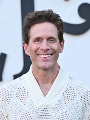 ˜Beef™ season 2 World Premiere Glenn Howerton arriving to ˜Beef™ season 2 World Premiere at Egyptian Theatre on April 08, 2026 in Hollywood, CA. Hollywood Egyptian Theatre California USA Copyright: xLISAxOConnor AFF-USA.comx