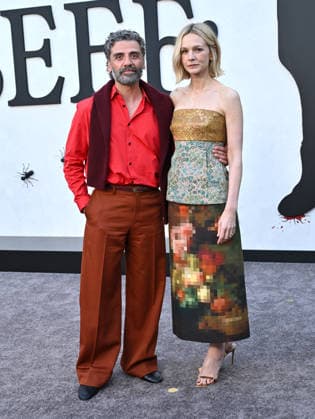 ˜Beef™ season 2 World Premiere Oscar Isaac and Carey Mulligan arriving to ˜Beef™ season 2 World Premiere at Egyptian Theatre on April 08, 2026 in Hollywood, CA. Hollywood Egyptian Theatre California USA Copyright: xLISAxOConnor AFF-USA.comx