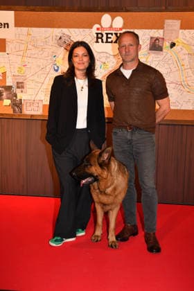 Friederike Gallery und Maximilian Brückner Kommissar Rex Photocall Astor Lounge München 08. April 2026