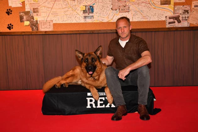 Maximilian Brückner Kommissar Rex Photocall Astor Lounge München 08. April 2026
