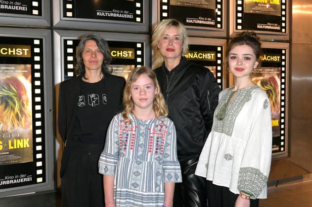 Margarita Breitkreiz, Merle Staacken, Susanne Wolff und Luca Brüggemann bei der Premiere des Kinofilms Missing*Link im Rahmen der radioeins Reihe Der schöne Mittwoch im Kino in der KulturBrauerei. Berlin, 08.04.2026