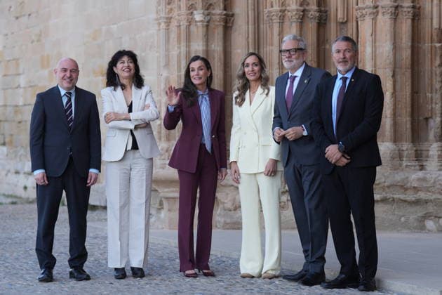 Queen Letizia meets with the Associació de Dones Empresàries Queen Letizia, accompanied by the president of the Association, Laia Rogel 3d , the Minister of Equality, Ana Redondo 2i , the delegate of the Government in Catalonia, Carlos Prieto i , the mayor of Lleida, Felix Larrosa 2d , and the Minister of Enterprise, Miquel Sàmper d , meets with the Associació de Dones Empresàries de Lleida, a 9 de abril de 2026, en Lleida, Catalunya Espana The meeting, held in the Seu Vella de Lleida and behind closed doors, is part of the acts of the 20th anniversary of the association and precedes the delivery of the XVI Premis Ap Lleida, which recognize the leadership and career of businesswomen and professionals in the territory 09 APRIL 2026 Lleida,  Copyright: xDavidxZorrakinox 7425256