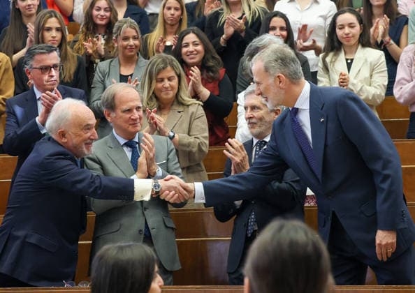 The King defends international law against the use of force before university students King Felipe VI d , presides over the commemoration of the 60th anniversary of the International Covenant on Civil and Political Rights and the International Covenant on Economic, Social and Cultural Rights, at the Faculty of Law of the Complutense University, on April 9, 2026, in Madrid Spain The two covenants were adopted by the United Nations General Assembly on December 16, 1966 and entered into force on January 3, 1976 Together with the Universal Declaration of Human Rights, they comprise what jurists consider the International Bill of Human Rights 09 APRIL 2026 Marta Ferná Madrid Madrid Madrid Spain  Copyright: xMartaxFernandezx 7425690