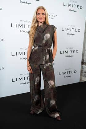 Esther Canadas in Madrid, Spain - 09 Apr 2026 Model Esther Canadas poses at the photocall during the presentation of the new Woman Limited campaign at the El Corte Ingles Showroom. Madrid Spain Copyright: xAtilanoxGarciax xSOPAxImagesx photos12254