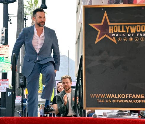 American actor, director and writer Noah Wyler is introduced during an unveiling ceremony honoring him with the 2,840th star on the Hollywood Walk of Fame in Los Angeles on Thursday, April 9, 2026.  LAP20260409906 JIMxRUYMEN
