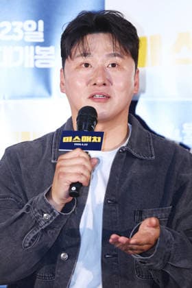 S. Korean actor Oh Dae-hwan S. Korean actor Oh Dae-hwan South Korean actor Oh Dae-hwan, who stars in the new movie Mismatch, attends a publicity event in Seoul on April 9, 2026, to promote the movie, set to hit local screens in South Korea on April 23. (Yonhap) 2026-04-10 11:24:46 < 1980-2026 YONHAPNEWS AGENCY. .> ¼­¿ïÆ¯º°½Ã EDITORIAL USE ONLY  Copyright: xx PYH2026041005900034400 YonhapxNewsx yonphotos251312