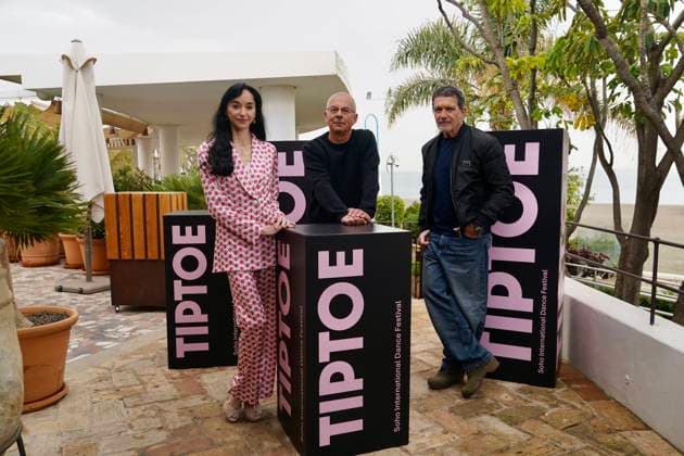 Inauguration Soho International Dance Festival TIP TOE The president of the Soho CaixaBank Theater Antonio Banderas d the dancer and director of Soho International Dance Festival TIP TOE, Lucía Lacarra i and the director of the French company Malandain Ballet Biarritz, Thierry Malandain c pose for the camera at the inauguration of the Soho International Dance Festival TIP TOE A 10 April 2026, in Malaga Andalusia, Spain Four leading international dance companies will participate in the first edition of the Soho International Dance Festival TIP TOE, which will take place at the Soho CaixaBank Theater For ten days in April, Malaga will be filled with dance, movement and artistic expression 10 APRIL 2026 Á Malaga Andalucia Malaga Andalucia Esp  Copyright: xÃlexxZeax 7428789