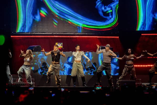 Festival Los40 Primavera Pop Madrid 2026 La Beba performs during the Festival Los40 Primavera Pop Madrid 2026, at the Movistar Arena, on the 10th of April 2026, in Madrid Spain The festival brings together some of the biggest names in pop and urban music of the moment in a macro-concert night on the occasion of LOS40s 60th anniversary Thousands of attendees enjoy live the greatest hits that dominate the charts 10 APRIL 2026 MUSIC LOS40 PRIMAVERA POP CONCERT MUSIC MUSICIANS FAMOUS SINGERS CULTURE ENTERTAINMENT Madrid Madrid Madrid Spain  Copyright: xRicardoxRubiox 7429865