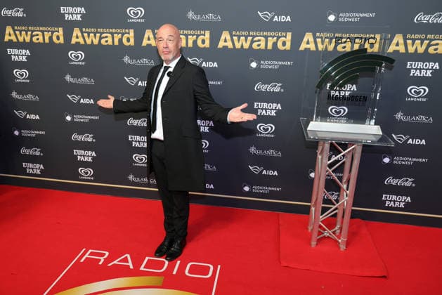 Radio Regenbogen Award 2026 Der Graf von Unheilig auf dem roten Teppich. Radio Regenbogen Award 2026. Verleihung des 26. Radio Regenbogen Awards am 10.04.2026 in der Europa Park Arena in Rust. Baden-Württemberg, Deutschland.