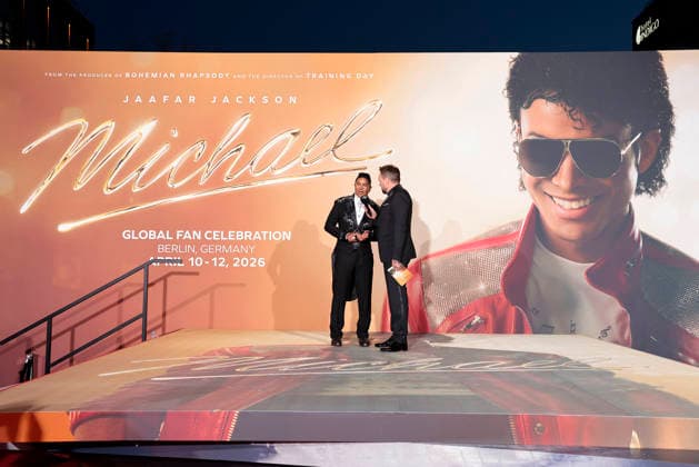 Jermaine Jackson und Steven Gaetjen bei der Michael Film Premiere am 11.04.2026 in Berlin Michael Filmpremiere in Berlin