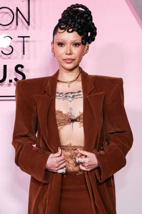 Fashion Trust U.S. Awards 2026 LOS ANGELES, CALIFORNIA, USA - APRIL 07: Bella Poarch wearing Do Long arrives at the Fashion Trust U.S. Awards 2026 In Partnership With Google held at nya studios WEST on April 7, 2026 in Los Angeles, California, United States., Credit:Chad Salvador Avalon United States, California, Los Angeles, nya studios WEST  Copyright: xChadxSalvadorx xAvalonx 1089976322
