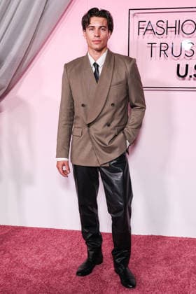 Fashion Trust U.S. Awards 2026 LOS ANGELES, CALIFORNIA, USA - APRIL 07: Tim Schaecker wearing Simkhai arrives at the Fashion Trust U.S. Awards 2026 In Partnership With Google held at nya studios WEST on April 7, 2026 in Los Angeles, California, United States., Credit:Chad Salvador Avalon United States, California, Los Angeles, nya studios WEST  Copyright: xChadxSalvadorx xAvalonx 1089982060