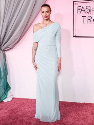 Fashion Trust U.S. Awards 2026 LOS ANGELES, CALIFORNIA, USA - APRIL 07: Wallis Day wearing Teresa Helbig arrives at the Fashion Trust U.S. Awards 2026 In Partnership With Google held at nya studios WEST on April 7, 2026 in Los Angeles, California, United States., Credit:Chad Salvador Avalon United States, California, Los Angeles, nya studios WEST  Copyright: xChadxSalvadorx xAvalonx 1089982106