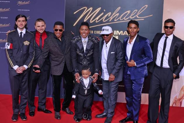 Michael Bigi Jackson, Prince Michael Jackson, Jackie Jackson, Jermaine Jackson, Marlon Jackson Filmpremiere zu Michael auf dem Uber Platz Berlin Datum: 10.04.2026 Copyright: xEventpress Kratschx