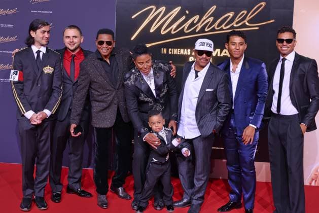 Michael Bigi Jackson, Prince Michael Jackson, Jackie Jackson, Jermaine Jackson, Marlon Jackson Filmpremiere zu Michael auf dem Uber Platz Berlin Datum: 10.04.2026 Copyright: xEventpress Kratschx