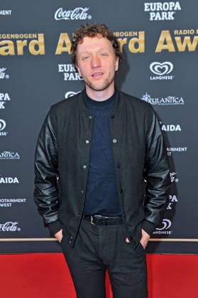 RADIO REGENBOGEN AWARD 2026. Joris Ramon Buchholz anläßlich der Verleihung des Medienpreises aus Baden-Württemberg Radio Regenbogen Award am 10.04.2026 im Europapark Rust. 20260410MWI116284