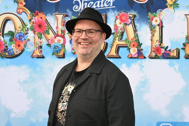 Musiker Björn Heuser kommt zur Kölner Premiere des Circus Roncalli