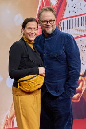 Ulrike Frank mit Ehemann Marc Schubring - Internationale Premiere & Global Fan Celebration von Michael an der Uber Eats Music Hall in Berlin am 10.04.2026. Kinopremiere Michael