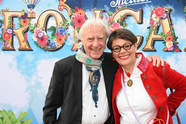 Der schweizer Kabarettist Emil Steinberger und seine Frau Niccel Steinberger kommt zur Kölner Premiere des Circus Roncalli *** Swiss cabaret artist Emil Steinberger and his wife Niccel Steinberger come to the Cologne premiere of Circus Roncalli