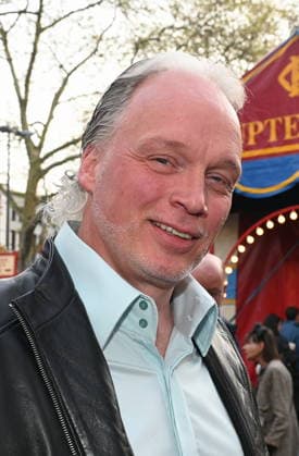 Andre Sarrasani kommt zur Kölner Premiere des Circus Roncalli