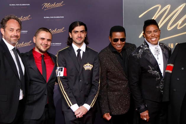 Michael , Weltpremiere auf dem Uber Platz, Berlin, 10.04.2026 Bigi Jackson (aka Blanket Jackson, Prince Michael Joseph Jackson, II), Prince Michael Jackson, Jackie Jackson und Jermaine Jackson bei der Weltpremiere des Kinofilms Michael auf dem Uber Platz in Berlin am 10.04.2026 Berlin Uber Platz Copyright: xAnitaxBuggex