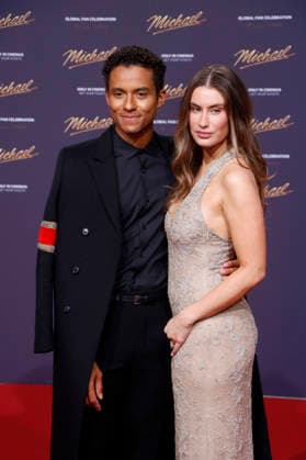 Michael , Weltpremiere auf dem Uber Platz, Berlin, 10.04.2026 Jaafar Jackson und seine Partnerin Maddie Simpson bei der Weltpremiere des Kinofilms Michael auf dem Uber Platz in Berlin am 10.04.2026 Berlin Uber Platz Copyright: xAnitaxBuggex
