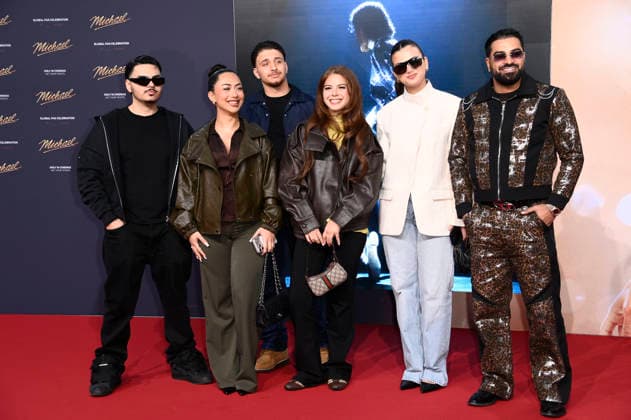 Asal Movafegh, Zah1de (Zahide Kayaci) und Yarem Kayaci mit Gästen bei der Premiere des Kinofilms Michael in der Uber Eats Music Hall. Berlin, 10.04.2026