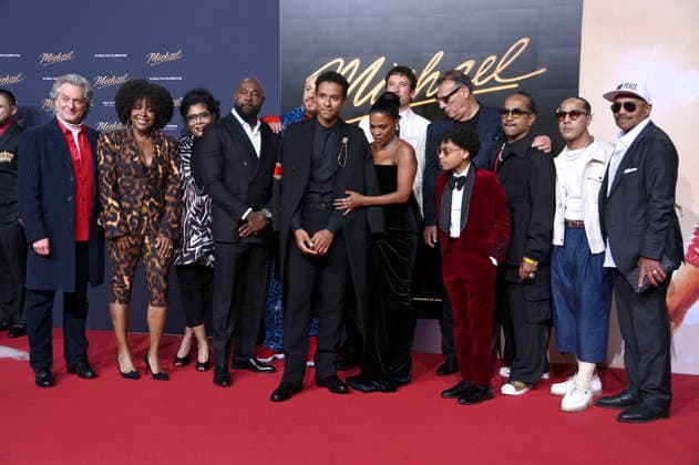Bill Corso, Carla Farmer, Marci Rodgers, Antoine Fuqua, KeiLyn Durrel Jones, Jaafar Jackson, Nia Long, Miles Teller, Graham King, Juliano Krue Valdi, Rich & Tone Talauega und Marlon Jackson bei der Premiere des Kinofilms Michael in der Uber Eats Music Hall. Berlin, 10.04.2026