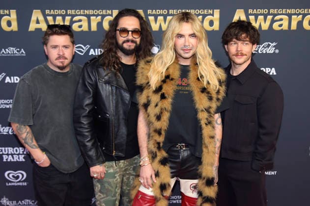 Gustav Schäfer, Tom Kaulitz, Bill Kaulitz und Georg Listing von Tokio Hotel bei der Verleihung des 26. Radio Regenbogen Award 2026 in der Europa-Park Arena. Rust, 10.04.2026 *** Gustav Schäfer, Tom Kaulitz, Bill Kaulitz and Georg Listing from Tokio Hotel at the presentation of the 26 Radio Regenbogen Award 2026 in the Europa Park Arena Rust, 10 04 2026 Foto:xAgenturxWehnertx xGränzdörferx xFuturexImagex regenbogen_6432