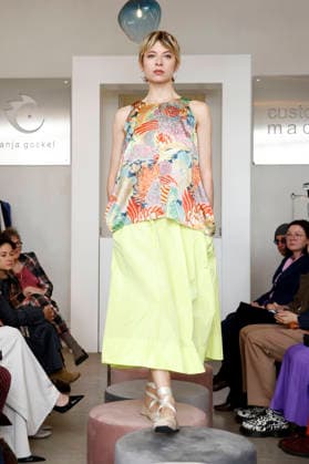 Anna Okuneva bei der Anja Gockel Fashion Show Frisches für die Sinne im Showroom Paris 44 by Anja Gockel. Berlin, 10.04.2026