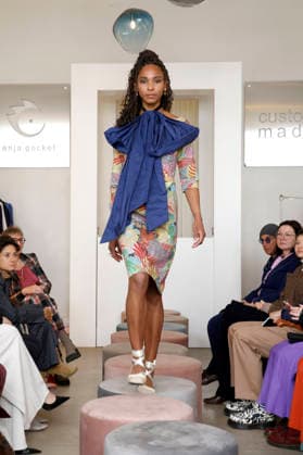 Debora Goulart bei der Anja Gockel Fashion Show Frisches für die Sinne im Showroom Paris 44 by Anja Gockel. Berlin, 10.04.2026