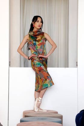 Miho Shiratori bei der Anja Gockel Fashion Show Frisches für die Sinne im Showroom Paris 44 by Anja Gockel. Berlin, 10.04.2026