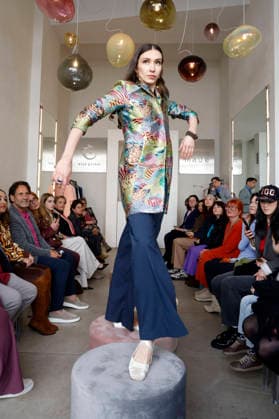 Lia Kemendi bei der Anja Gockel Fashion Show Frisches für die Sinne im Showroom Paris 44 by Anja Gockel. Berlin, 10.04.2026
