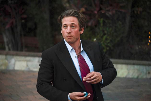 April 10, 2026, Los Angeles, California, USA: JEREMY ALLEN WHITE arrives at the HBA Hollywood Beauty Awards. This years theme, The Beauty of Spring, La Beauty du Printemps in partnership with Helen Woodward Animal Center, supporting animal rescue and advocacy. Los Angeles USA  - ZUMAs196 20260410_aap_s196_004 Copyright: xDavexSafleyx