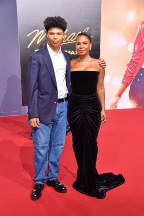 Nia Long mit Sohn Kez Sunday Udoka bei der Internationalen Premiere im Rahmen der Global Fan Celebration zu MICHAEL in Berlin am 10.04.2026