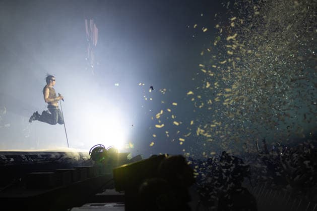 Yungblud live at M&S Bank Arena, Liverpool, UK, 12 April 2026 Yungblud live at M&S Bank Arena, Liverpool, UK, 12 April 2026, Credit:Tom Szul Avalon Liverpool, UK  Copyright: xTomxSzulx xAvalonx 1090569537