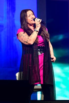 Daniela Alfinito live bei einem Konzert in der in der Messe- & Veranstaltungshalle. Löbau, 12.04.2026