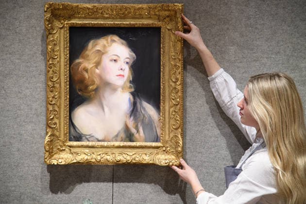 Bonhams The Cannon Collection Part I Sale at Bonhams, London. UK - 13 April 2026 An art handler holds Portrait of Helen Beatrice Myfanwy Hughes, three quarter profile by Philip Alexius de Laszlo (est. Â£40k - Â£60k) which is to go on auction at Bonhams The Cannon Collection Part I Sale on 15th April 2026 at Bonhams in London, England, UK on Monday 13 April, 2026., Credit:Justin Ng Avalon UK, England, London, Bonhams  Copyright: xJustinxNgx xAvalonx 1090658138