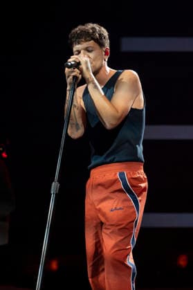 Louis Tomlinson Performs in Madrid, Spain - 13 Apr 2026 Singer Louis Tomlinson performs at the Movistar Arena in Madrid. Madrid Spain Copyright: xAtilanoxGarciax xSOPAxImagesx photos12834