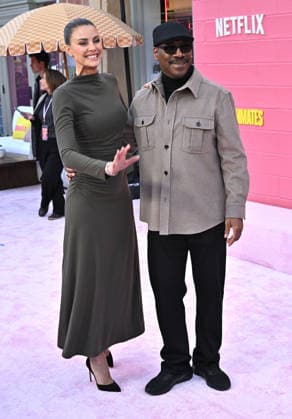 Netflix™s ˜Roommates™ Premiere Paige Butcher and Eddie Murphy arriving to Netflix™s Roommates premiere held at the Egyptian Theatre on April 13, 2026 in Hollywood, CA. Hollywood Egyptian Theatre California USA Copyright: xStarbuck xAFF-USA.COMx