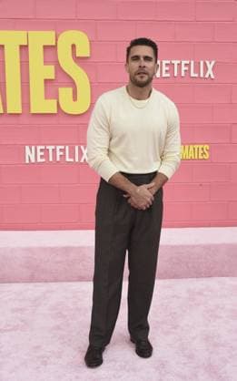 Josh Segarra at arrivals for ROOMMATES Premiere, The Egyptian Theatre Hollywood, Los Angeles, CA, April 13, 2026. Photo By: Elizabeth Goodenough Everett Collection ROOMMATES Premiere PUBLICATIONXNOTxINxCANxCHNxFRAxITAxJPNxNORxPOLxRUSxESPxUKxUSA