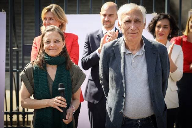 REMOVAL OF PORTRAITS OF CECILE KOHLER AND JACQUES PARIS ASSEMBLEE NATIONALE Thomas Padilla MAXPPP Paris FRANCE 14 04 2026 CEREMONY FOR THE REMOVAL OF THE TWO FORMER HOSTAGES IN IRAN, CECILE KOHLER AND JACQUES PARIS ON THE GATES OF THE NATIONAL ASSEMBLY IN PRESENCE OF THE PRESIDENT OF THE NATIONAL ASSEMBLY, YAEL BRAUN PIVET Ceremony for the removal of the two former hostages in Iran, Cecile Kohler and Jacques Paris on the gates of the National Assembly in Paris on April 14, 2026 Paris FRANCE  Copyright: xMAXPPPxThomasxPadillax TPA260414031 TPA260414031