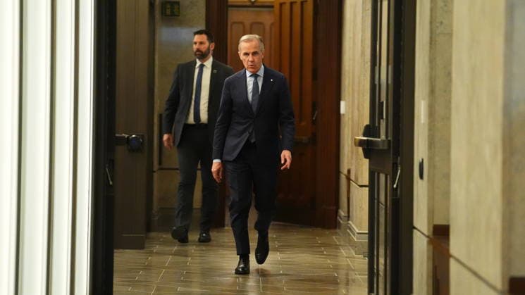 April 14, 2026, Ottawa, On, CANADA: Prime Minister Mark Carney arrives for a press conference in Ottawa on Tuesday, April 14, 2026. Ottawa CANADA  - ZUMAc35_ 20260414_zaf_c35_045 Copyright: xSeanxKilpatrickx
