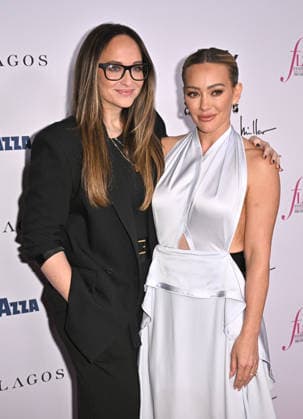 The Daily Front Row™s Fashion Awards 2026 Kelsey Deenihan and Hilary Duff arriving to The Daily Front Row™s 10th Annual Fashion Los Angeles Awards held at the Beverly Hills Hotel on April 14, 2026 in Beverly Hills, CA. Beverly Hills Beverly Hills Hotel California USA Copyright: xStarbuck xAFF-USA.COMx
