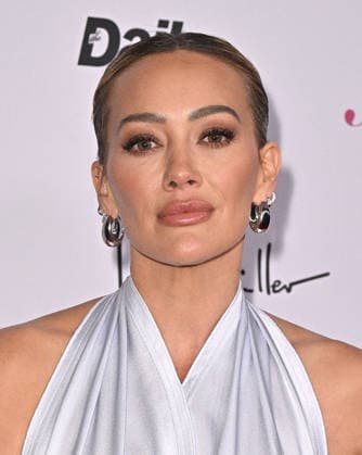 The Daily Front Row™s Fashion Awards 2026 Hilary Duff arriving to The Daily Front Row™s 10th Annual Fashion Los Angeles Awards held at the Beverly Hills Hotel on April 14, 2026 in Beverly Hills, CA. Beverly Hills Beverly Hills Hotel California USA Copyright: xStarbuck xAFF-USA.COMx